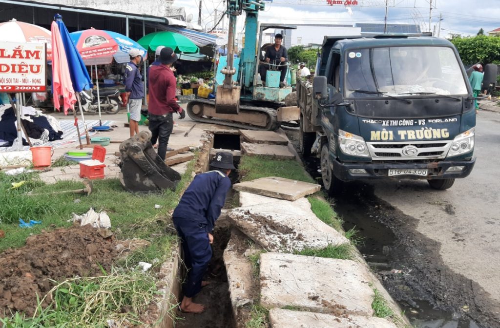 Dịch vụ Nạo vét thông tắc cống hố ga tại TP Vinh Nghệ An